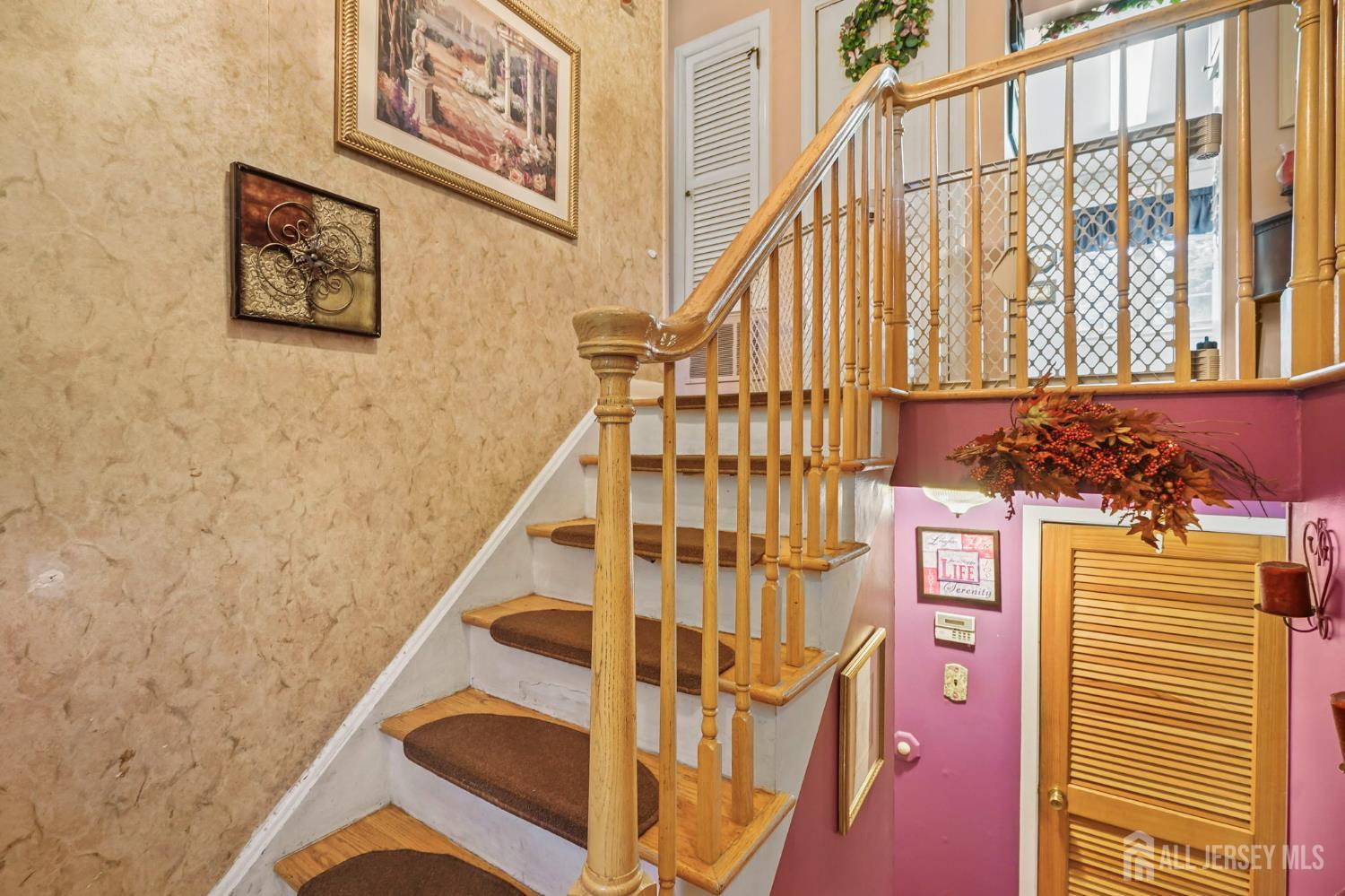 196 Marsh Avenue Metuchen NJ 08840