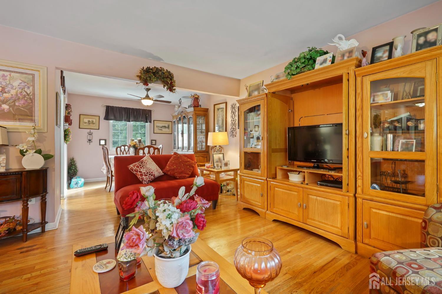 196 Marsh Avenue Metuchen NJ 08840
