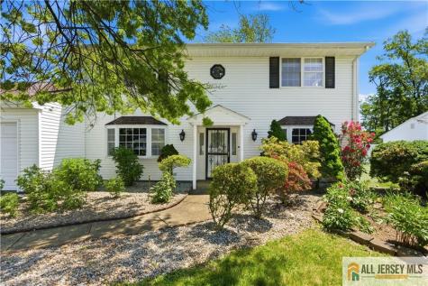 10 Helen Court Piscataway NJ 08854