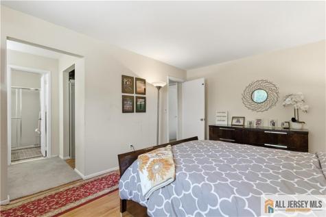 10 Helen Court Piscataway NJ 08854