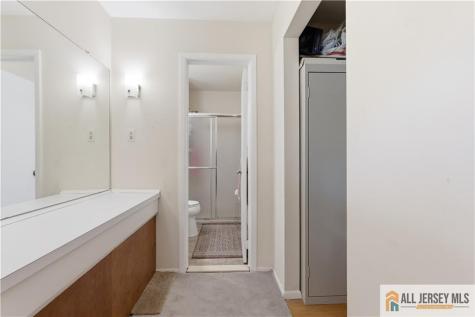 10 Helen Court Piscataway NJ 08854