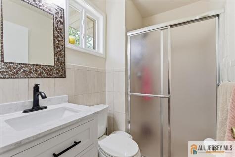 10 Helen Court Piscataway NJ 08854