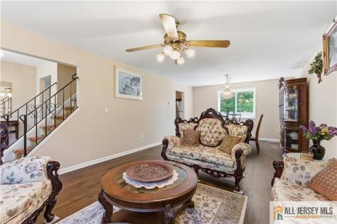 10 Helen Court Piscataway NJ 08854