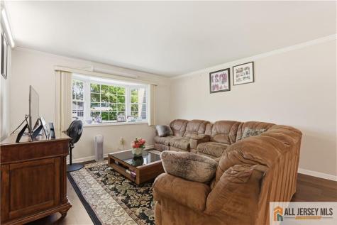 10 Helen Court Piscataway NJ 08854