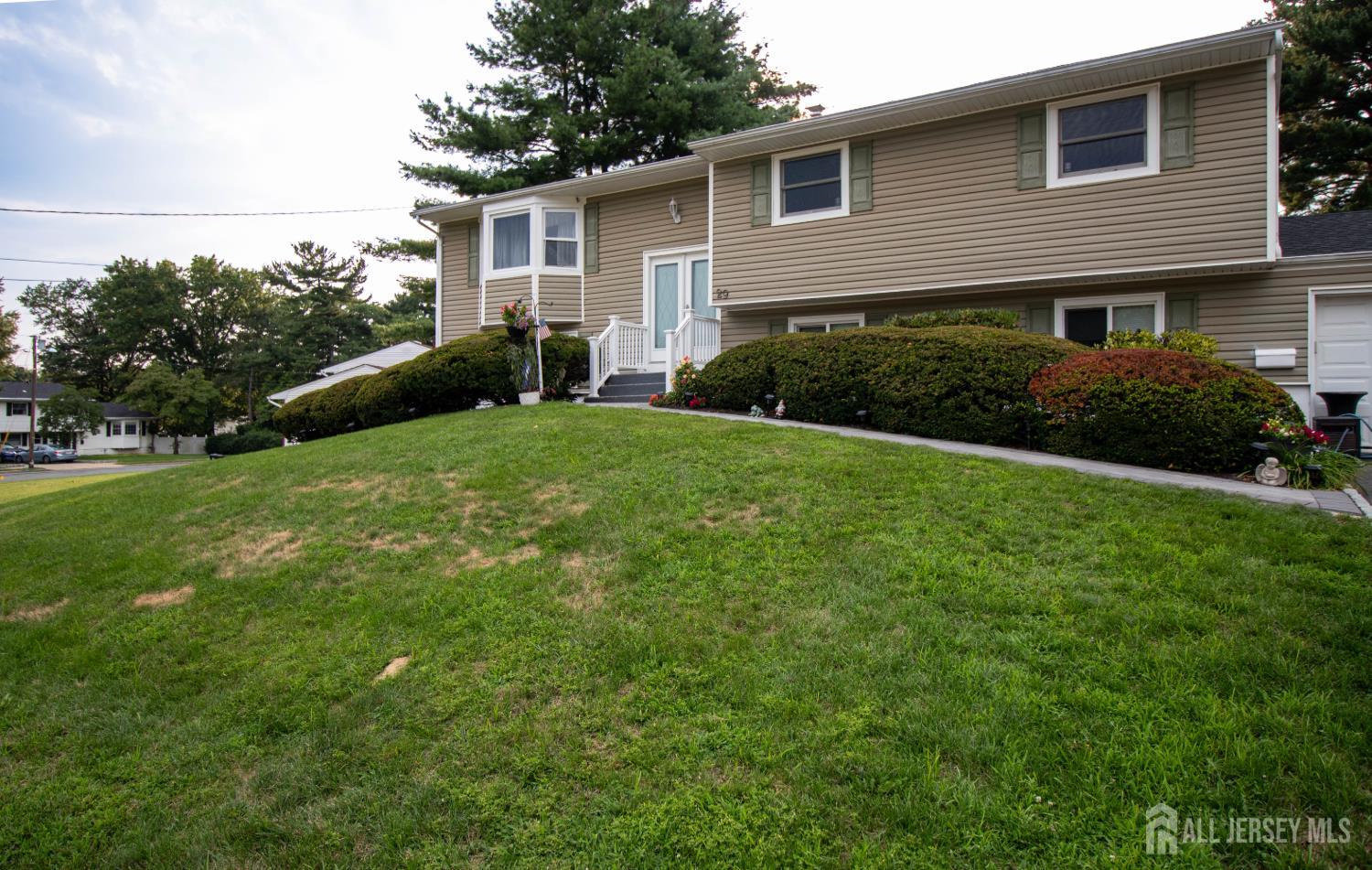 29 Tompkins Road East Brunswick NJ 08816