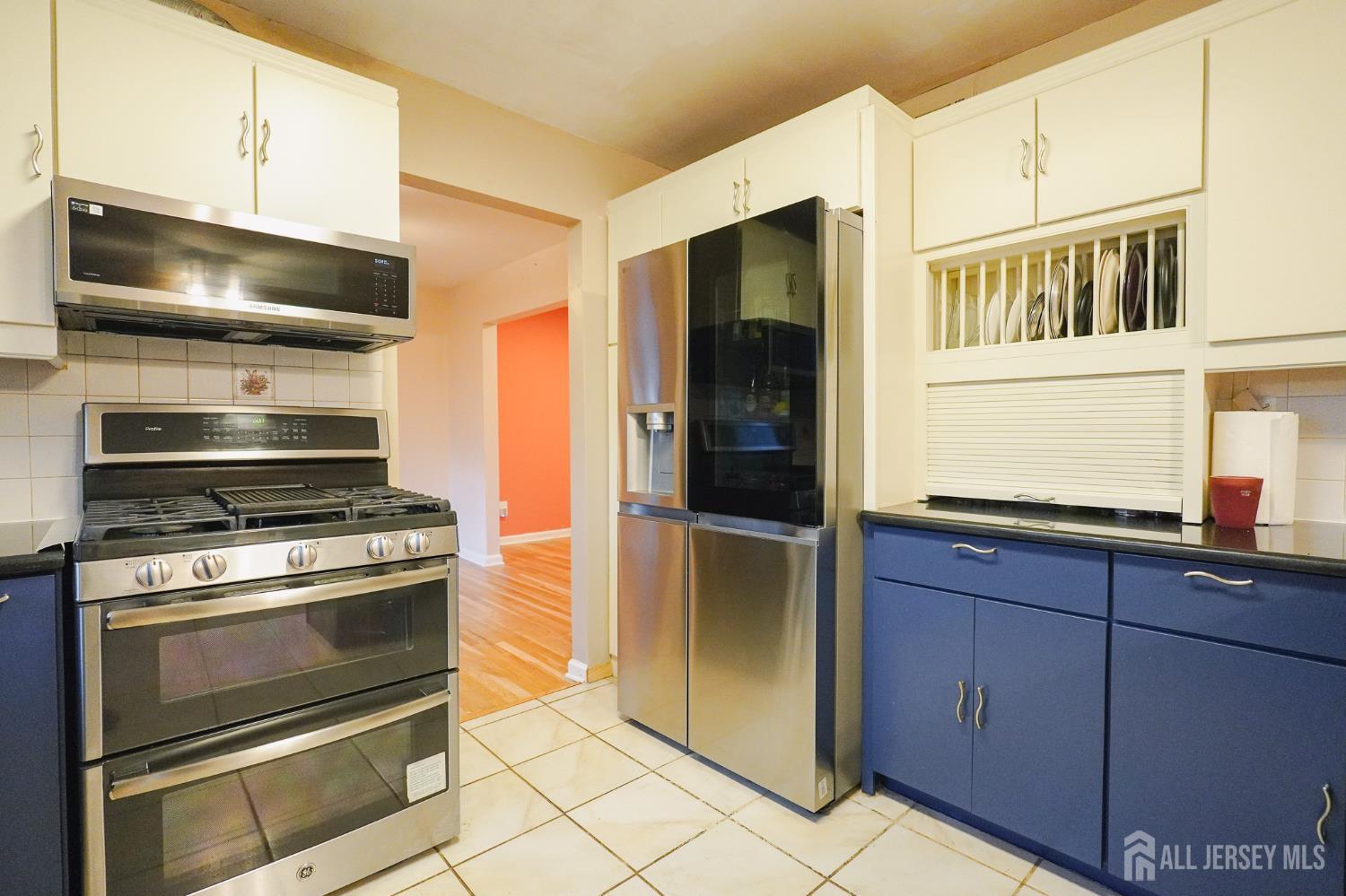 3 E Charles Court Edison NJ 08820