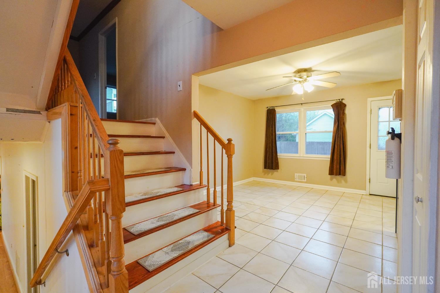 3 E Charles Court Edison NJ 08820