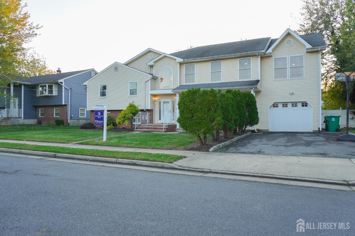 3 E Charles Court Edison NJ 08820