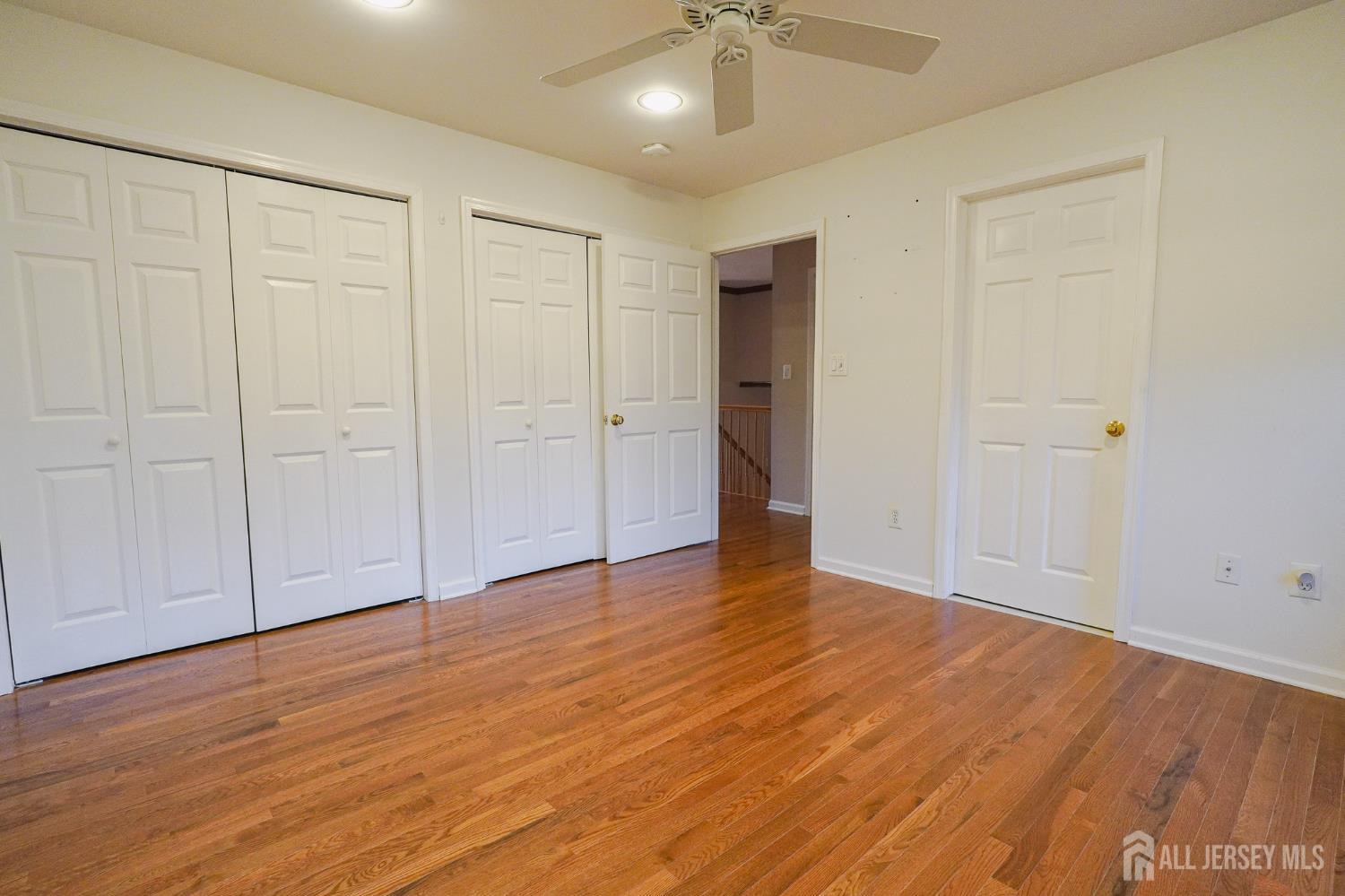 3 E Charles Court Edison NJ 08820