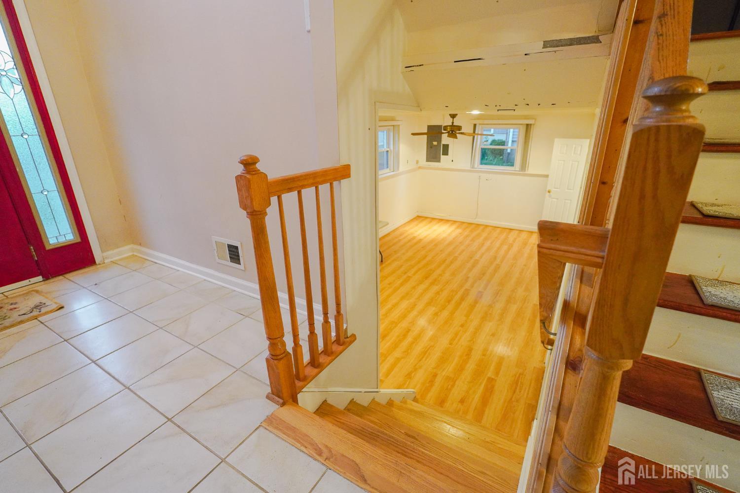 3 E Charles Court Edison NJ 08820