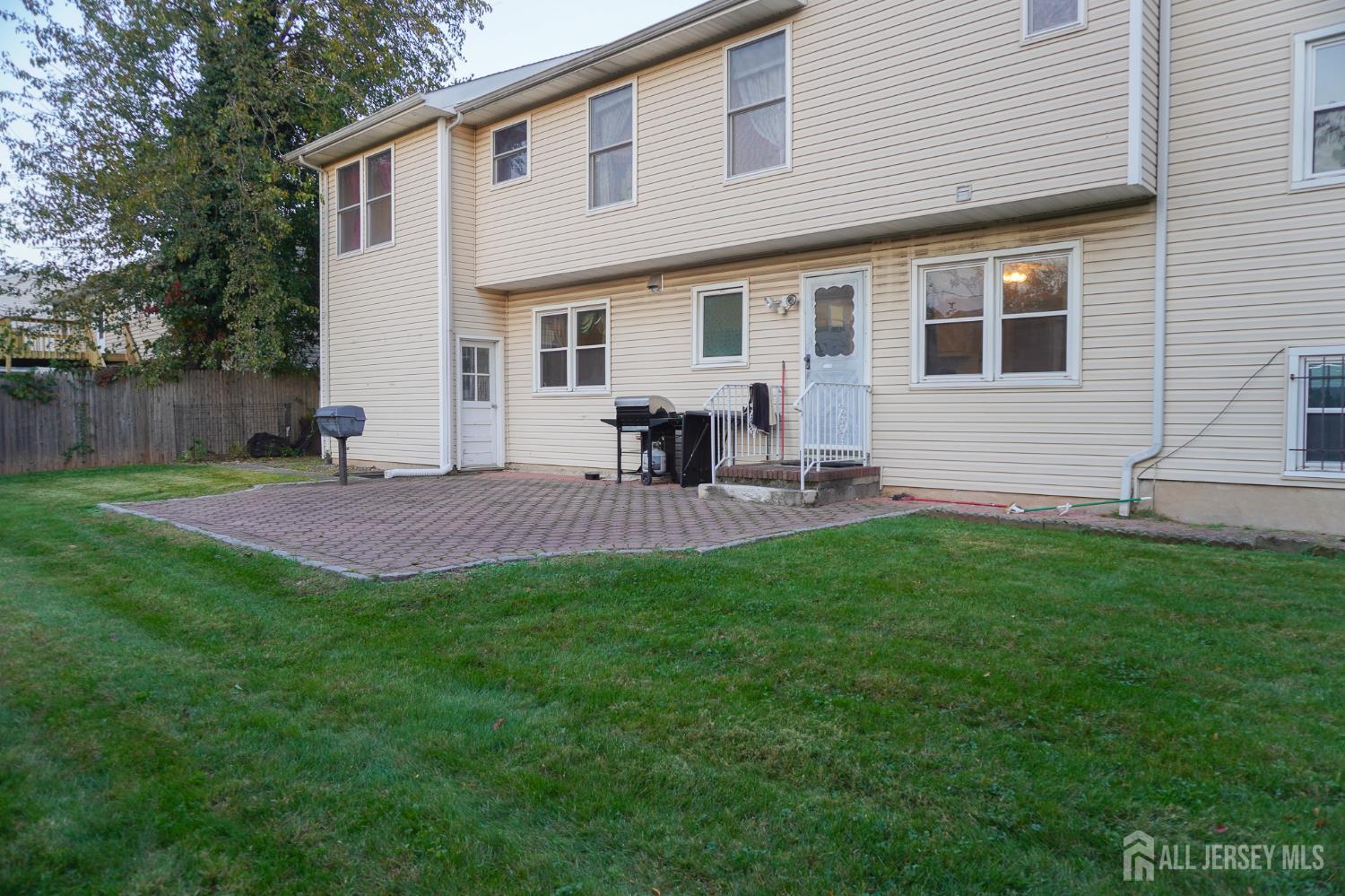 3 E Charles Court Edison NJ 08820