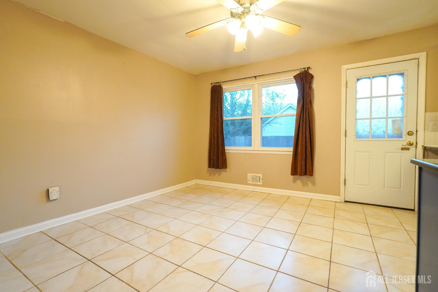 3 E Charles Court Edison NJ 08820