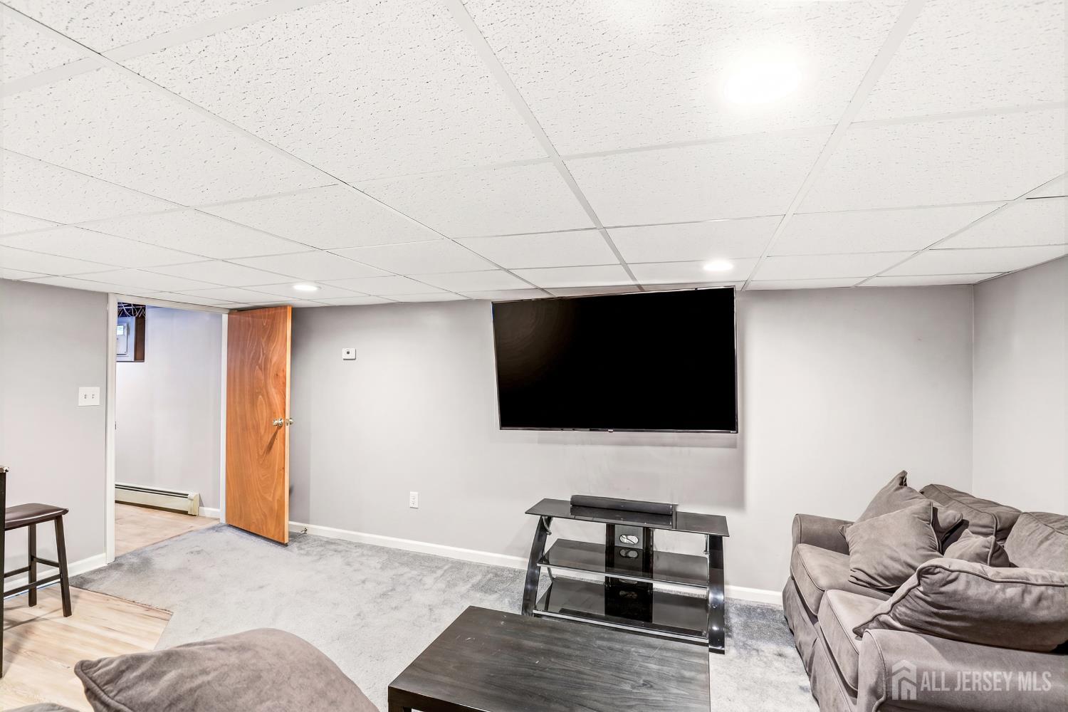 467 Gorham Avenue Middlesex NJ 07095