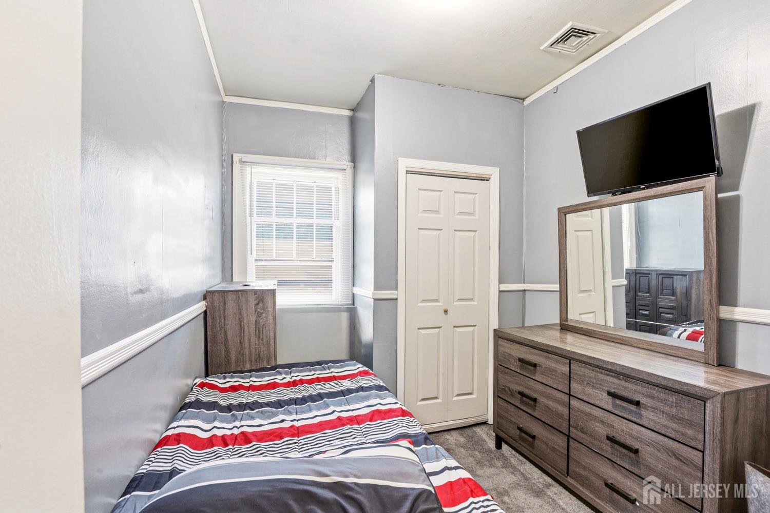 467 Gorham Avenue Middlesex NJ 07095