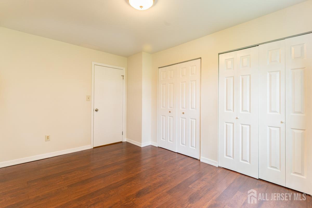 372 Lancaster Court Piscataway NJ 08854