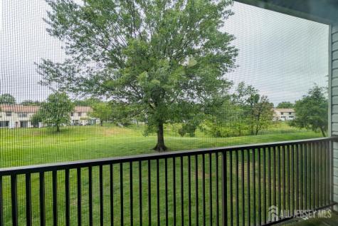 372 Lancaster Court Piscataway NJ 08854