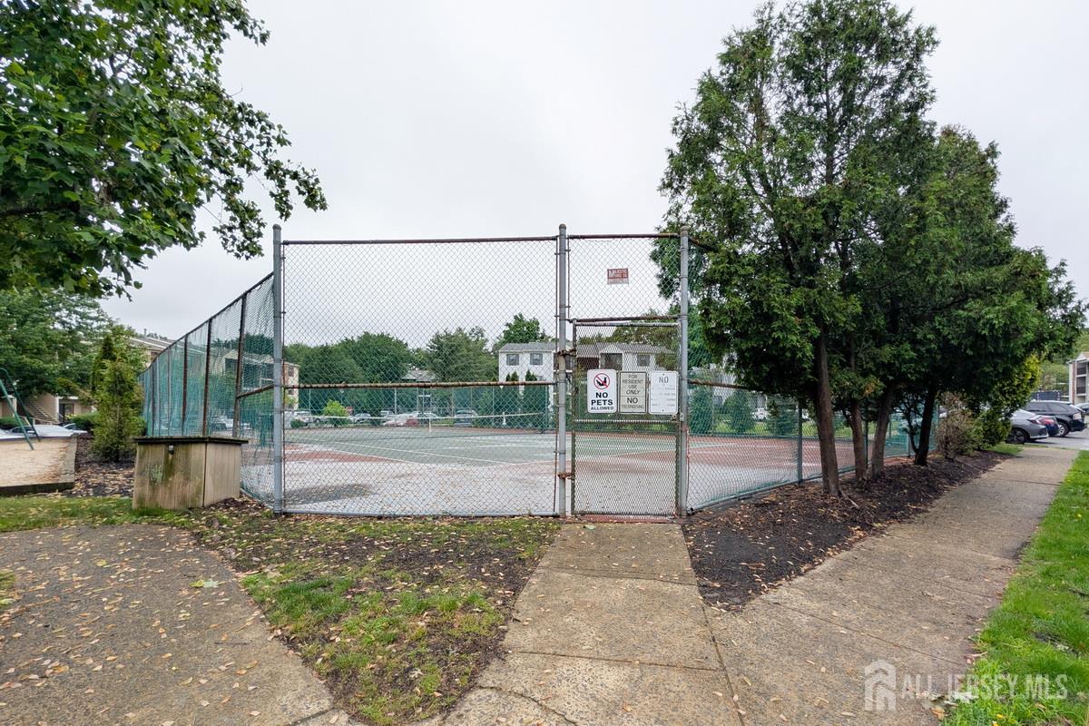 372 Lancaster Court Piscataway NJ 08854