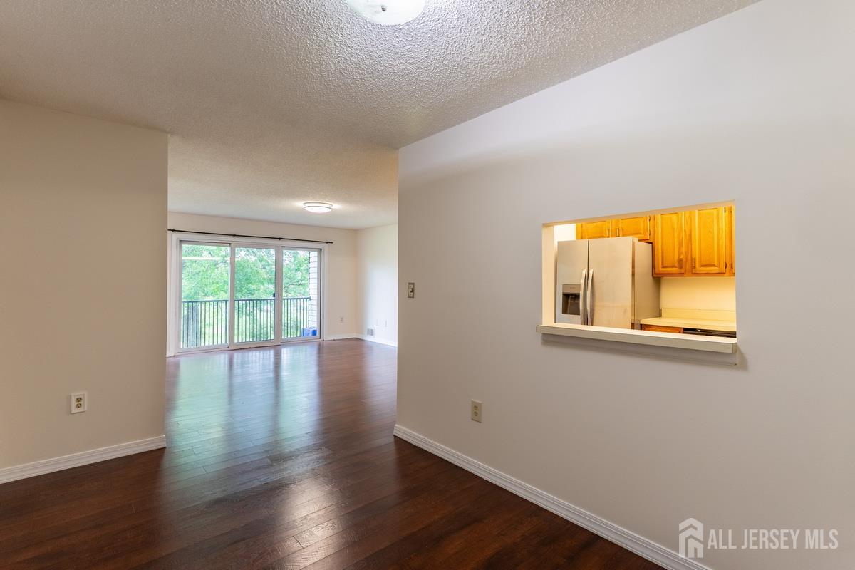 372 Lancaster Court Piscataway NJ 08854