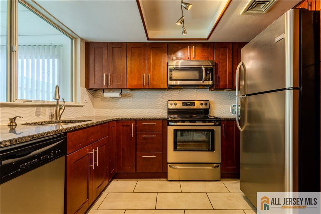 227 Convent Road Monroe NJ 08831