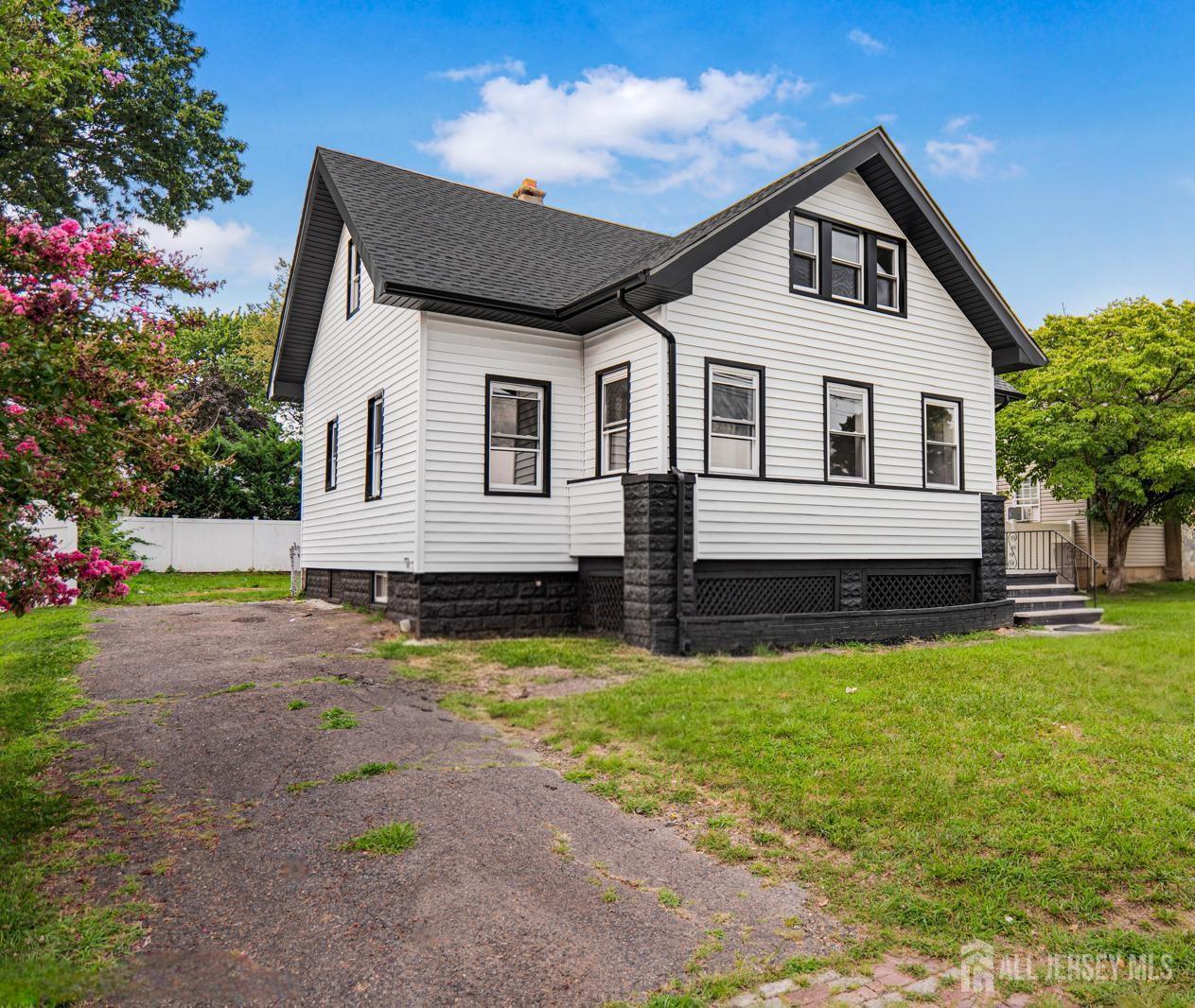 16 Lincoln Avenue East Brunswick NJ 08816
