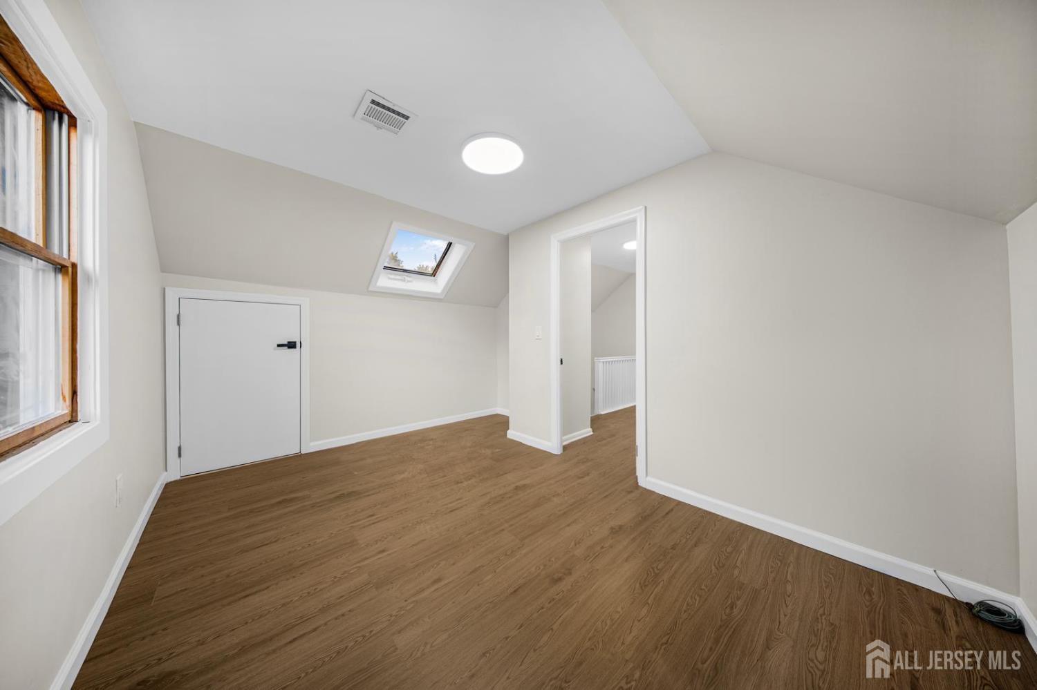 16 Lincoln Avenue East Brunswick NJ 08816