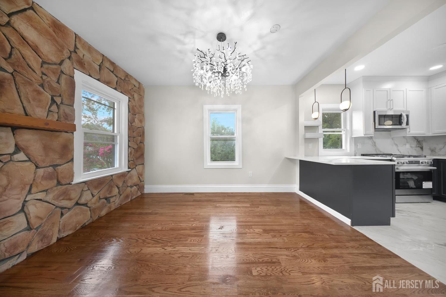 16 Lincoln Avenue East Brunswick NJ 08816