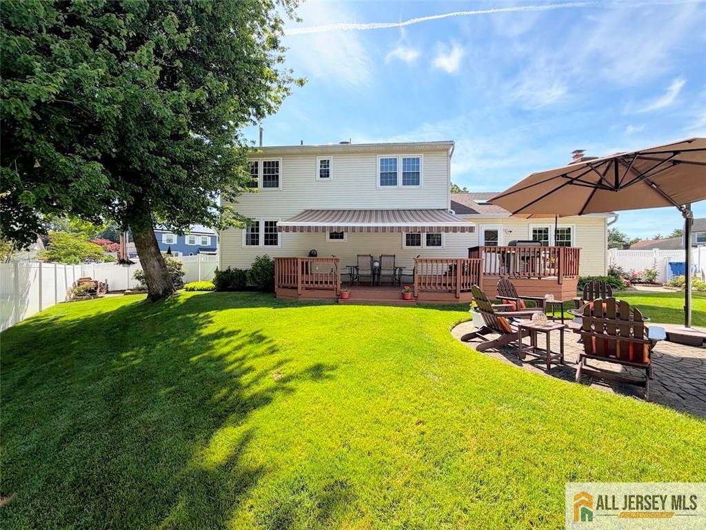 4 Van Loan Avenue Sayreville NJ 08872