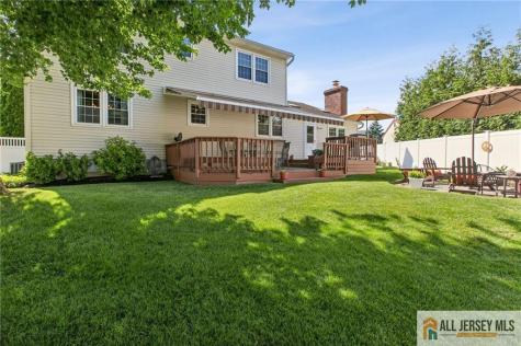 4 Van Loan Avenue Sayreville NJ 08872
