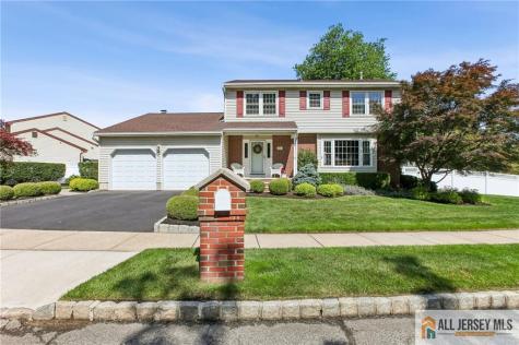 4 Van Loan Avenue Sayreville NJ 08872