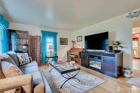 1812 Woodland Avenue South Plainfield NJ 07080