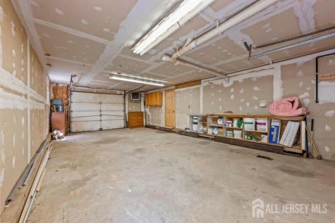 5 Center Street Edison NJ 08817