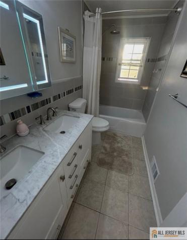 15 New Dover Avenue Colonia NJ 07067