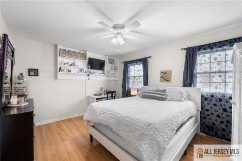 15 New Dover Avenue Colonia NJ 07067