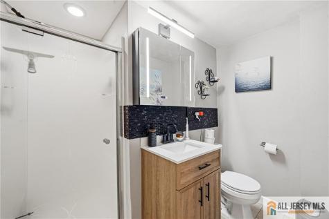 15 New Dover Avenue Colonia NJ 07067