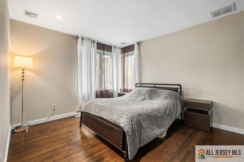 19 Garden Terrace East Brunswick NJ 08816