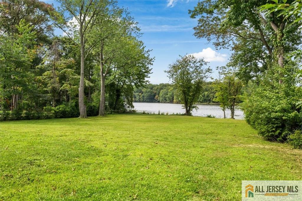 19 Garden Terrace East Brunswick NJ 08816