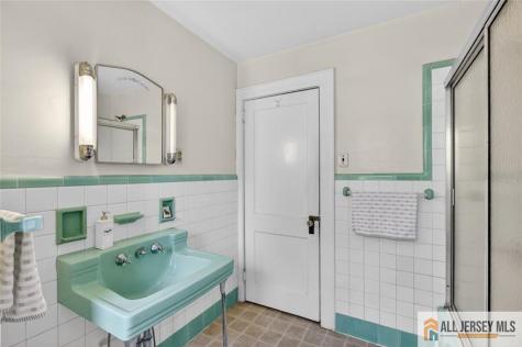 113 E Prospect Avenue Woodbridge Proper NJ 07095