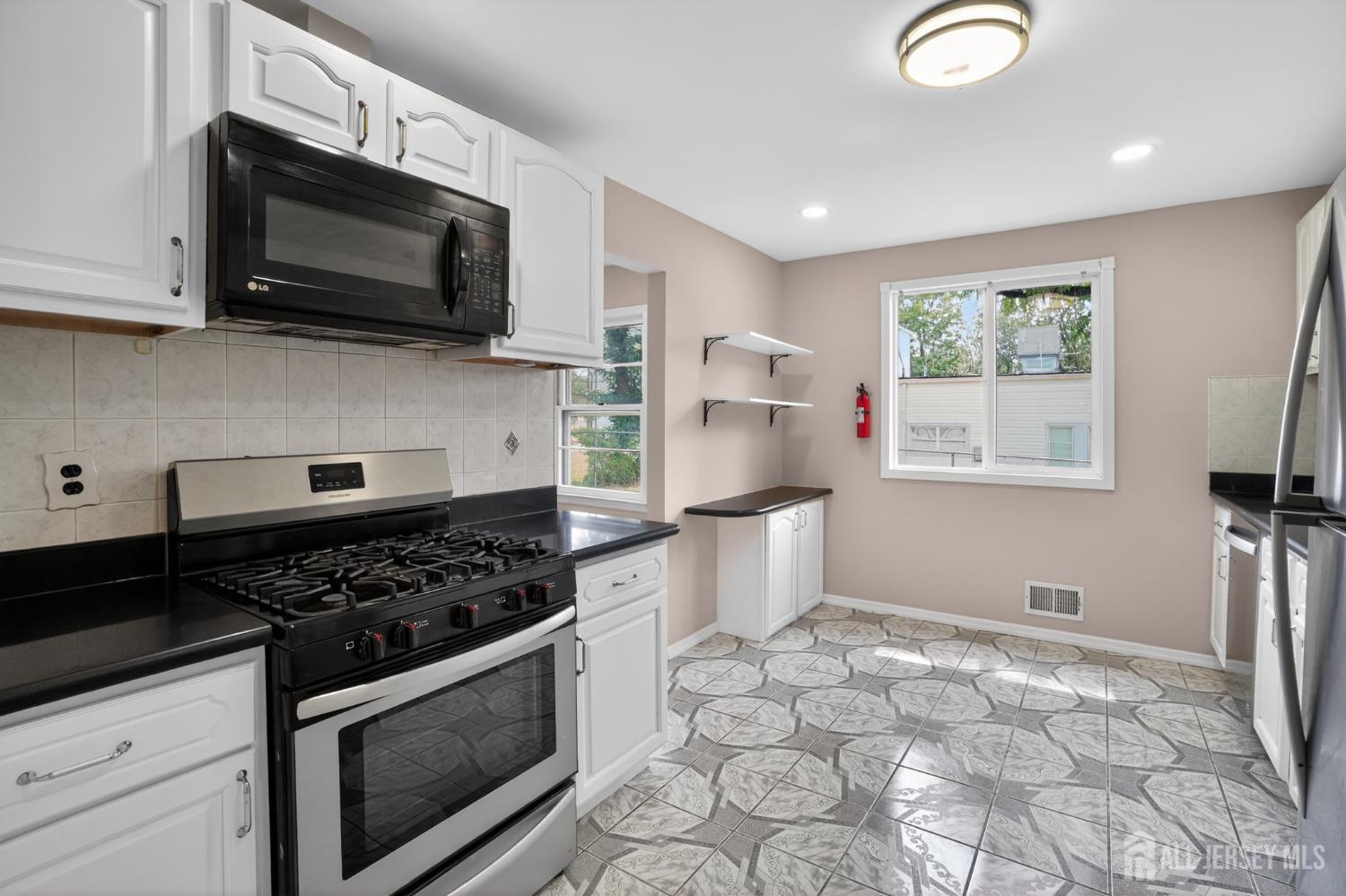 21 Ash Road Middlesex NJ 08817