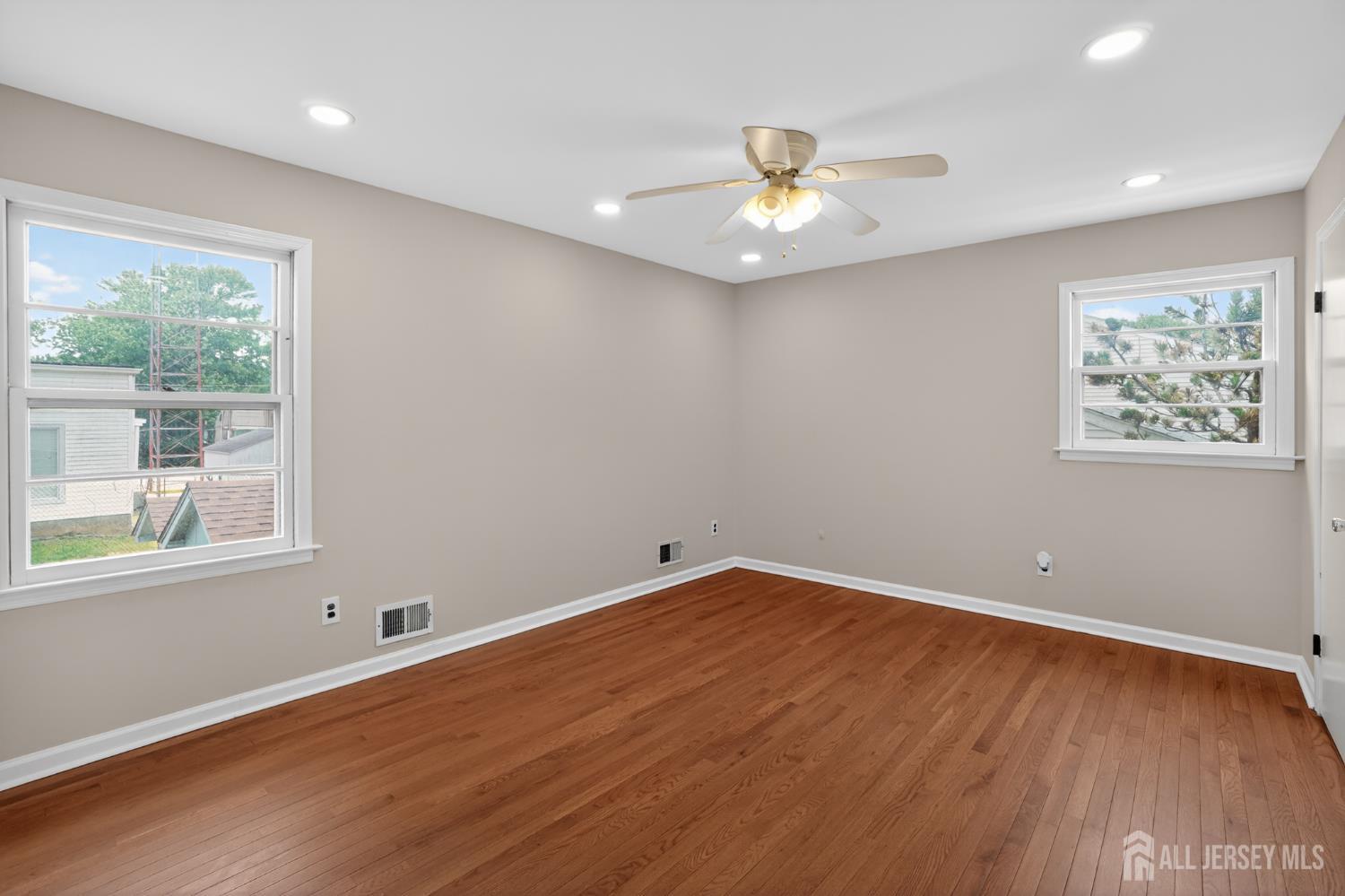 21 Ash Road Middlesex NJ 08817