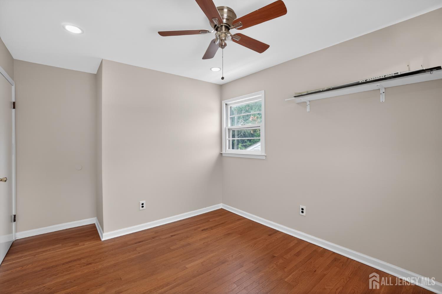 21 Ash Road Middlesex NJ 08817