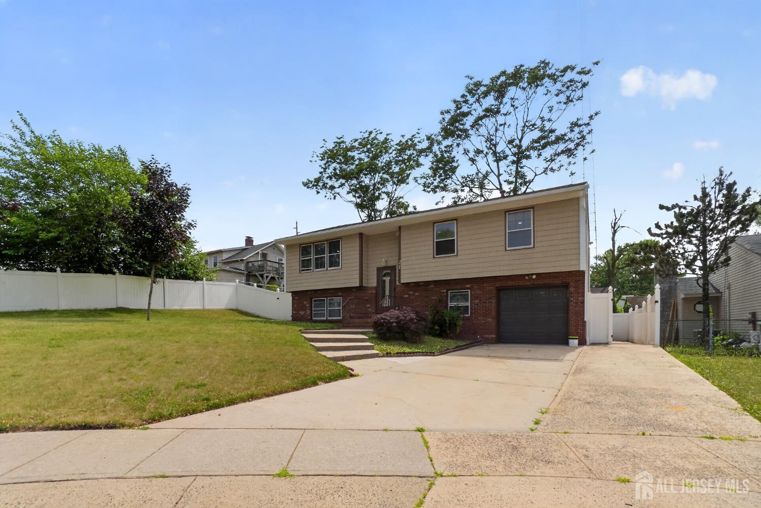 21 Ash Road Middlesex NJ 08817