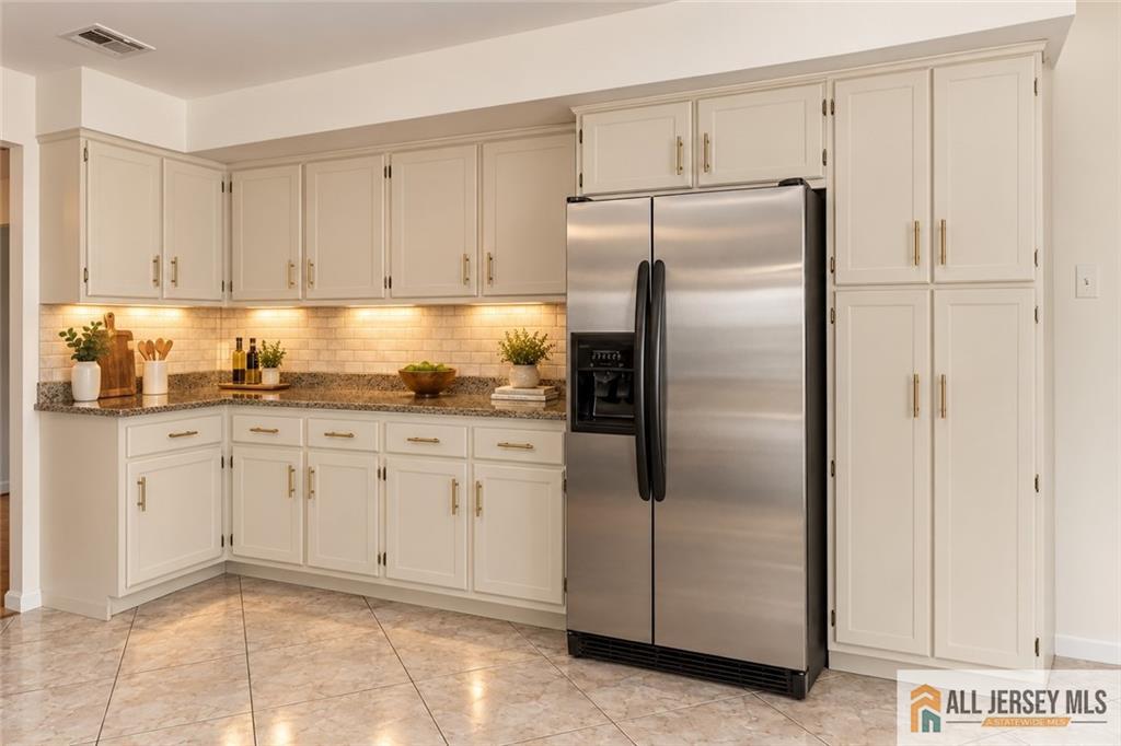 21 Eldridge Drive East Brunswick NJ 08816