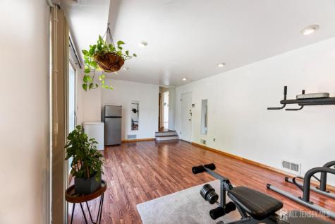6 Grace Road East Brunswick NJ 08816