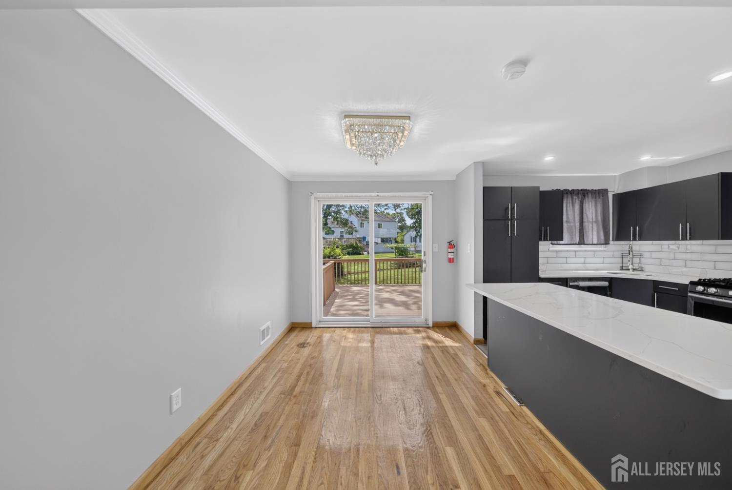 17 Wedgewood Drive Carteret NJ 07008
