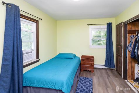 30-30 Henderson Street Oxford NJ 07863