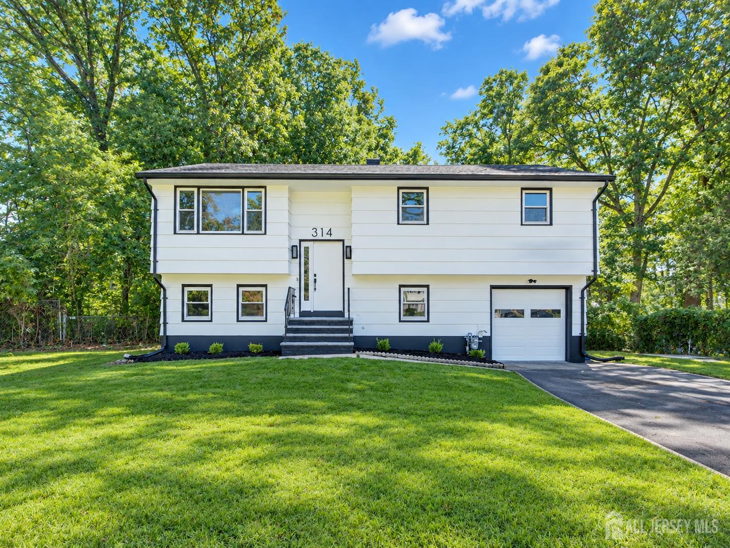 314 8th Street Piscataway NJ 08854