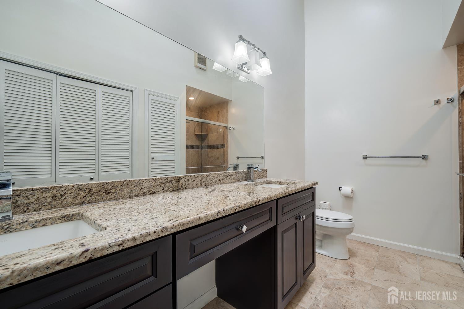 36 Lynn Court North Brunswick NJ 08902