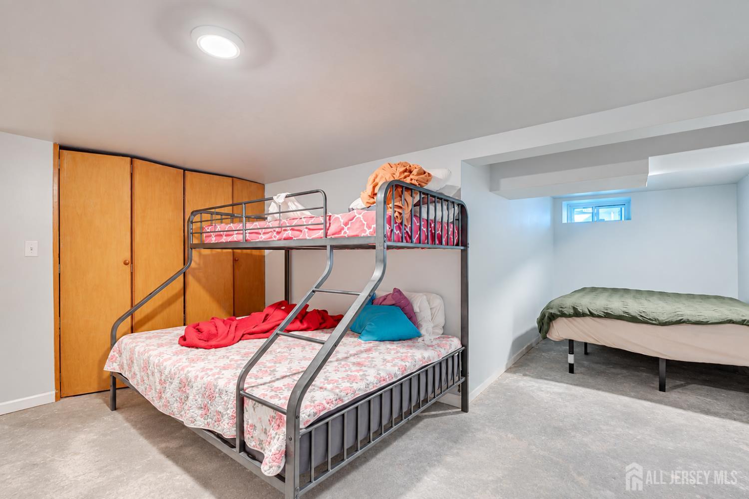 18 Union Place Irvington NJ 07111