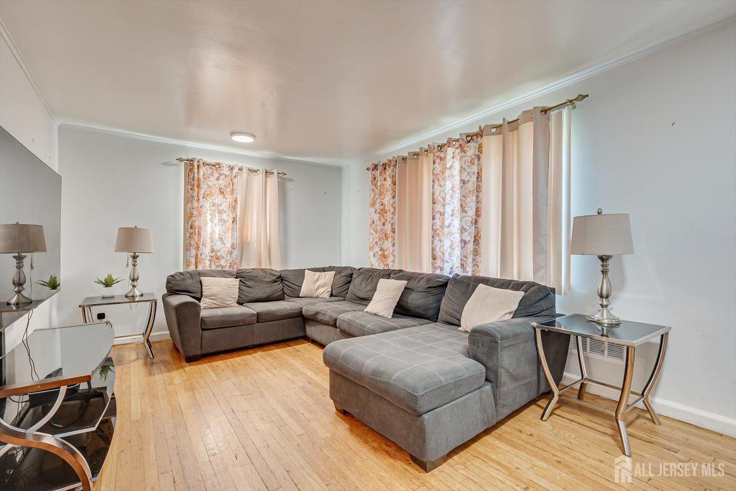 18 Union Place Irvington NJ 07111