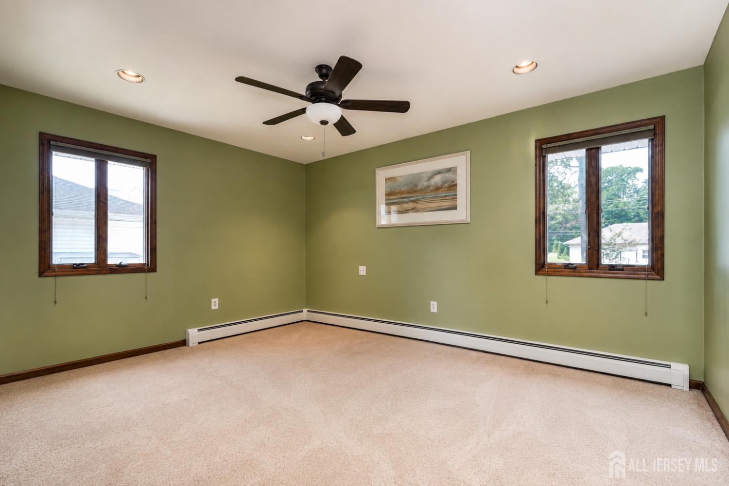 16 Ivy Place Monroe NJ 08831